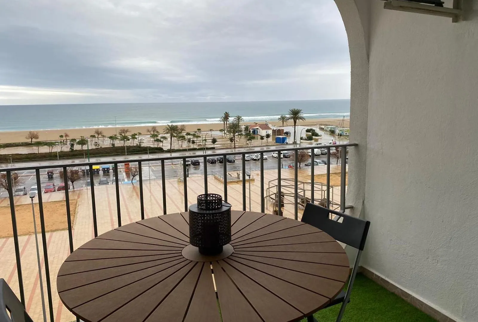 Appartement 4 Personnes Renove En Front De Mer Avec Vue Sur La Baie エンプリアブラバ 0*,  スペイン